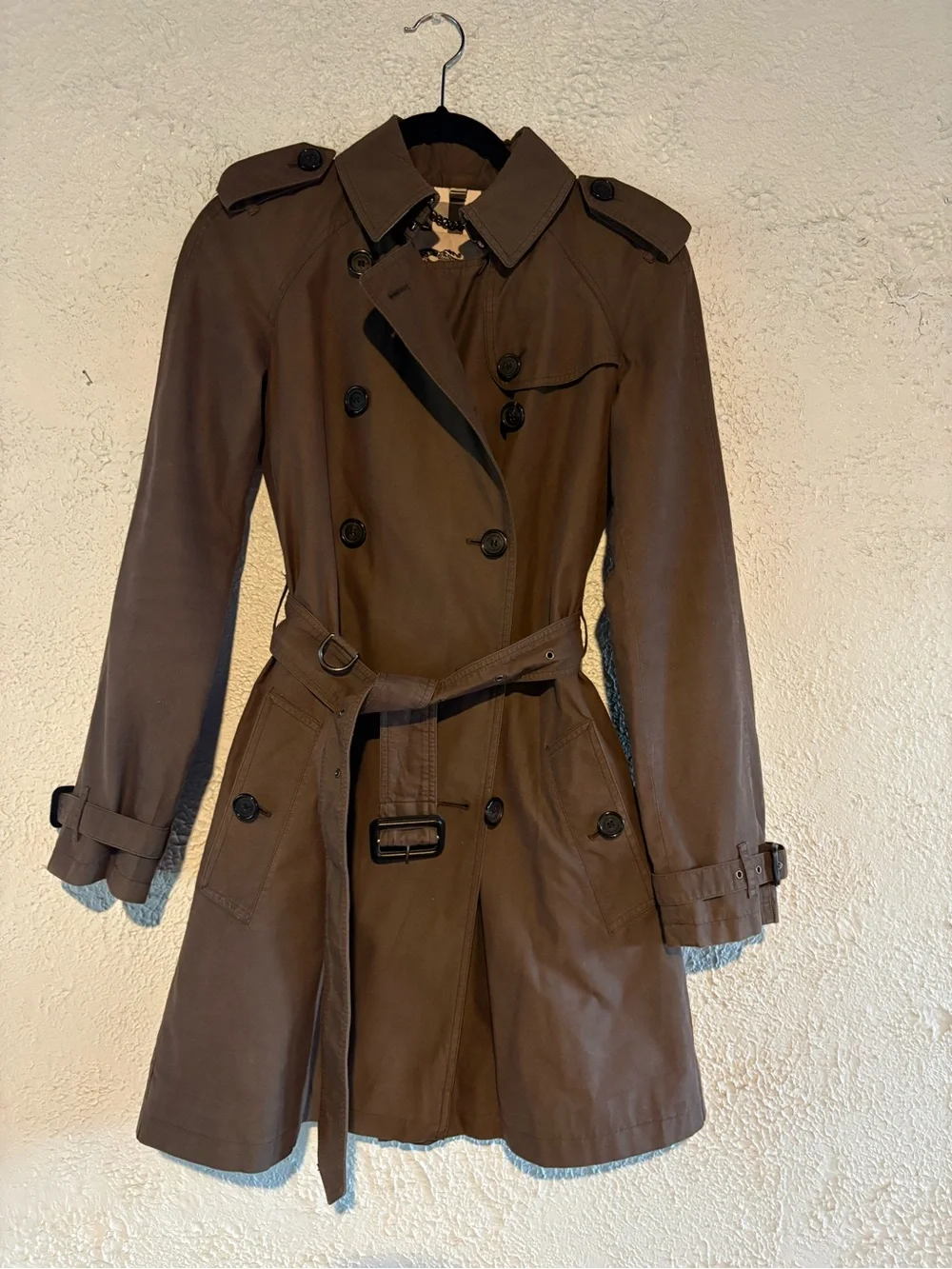Classic Women's Burberry Olive/Brown Trench Coat with Belt - Picture 2 of 11